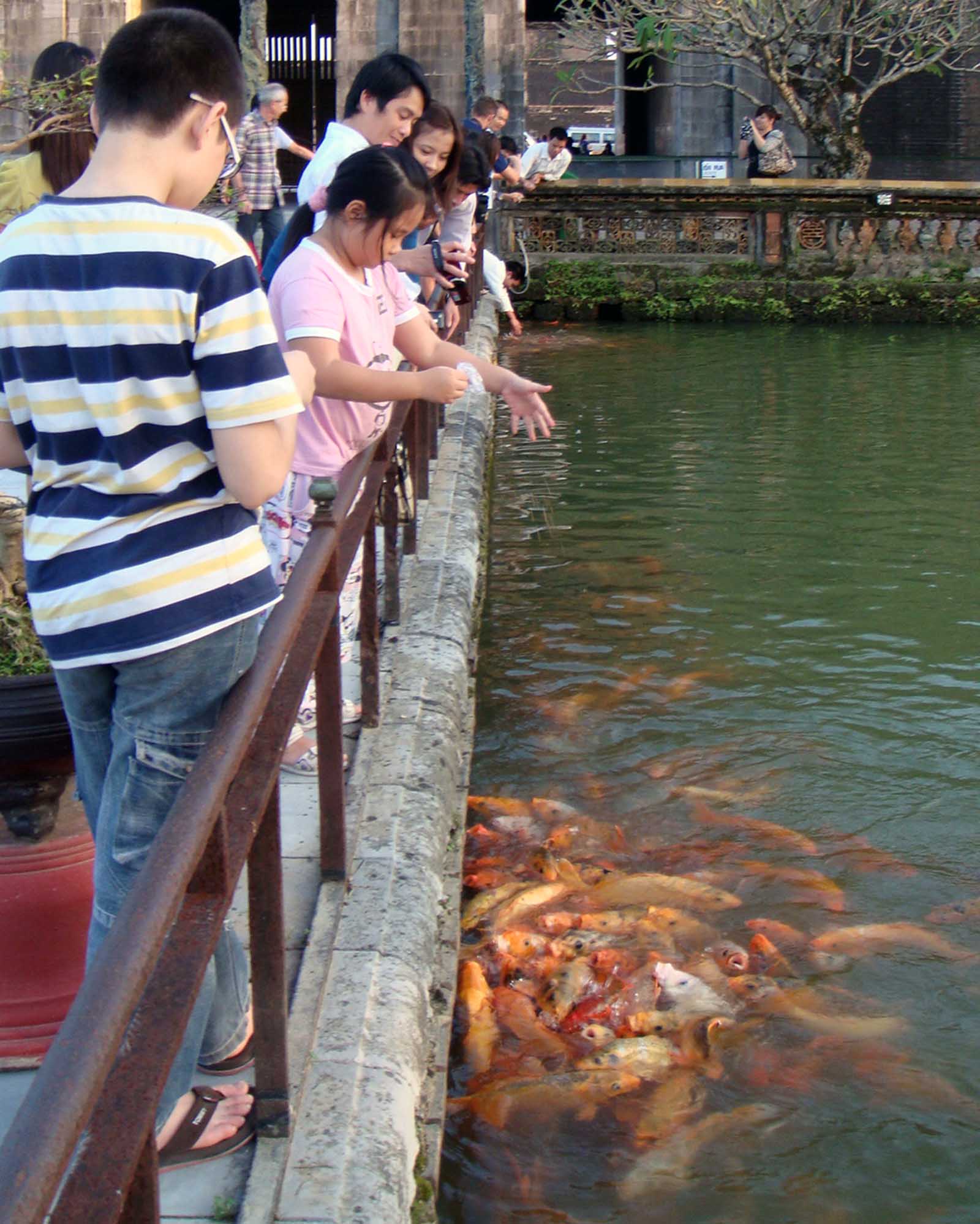 ‘Nhanh’ không còn đủ giữ chân thực khách